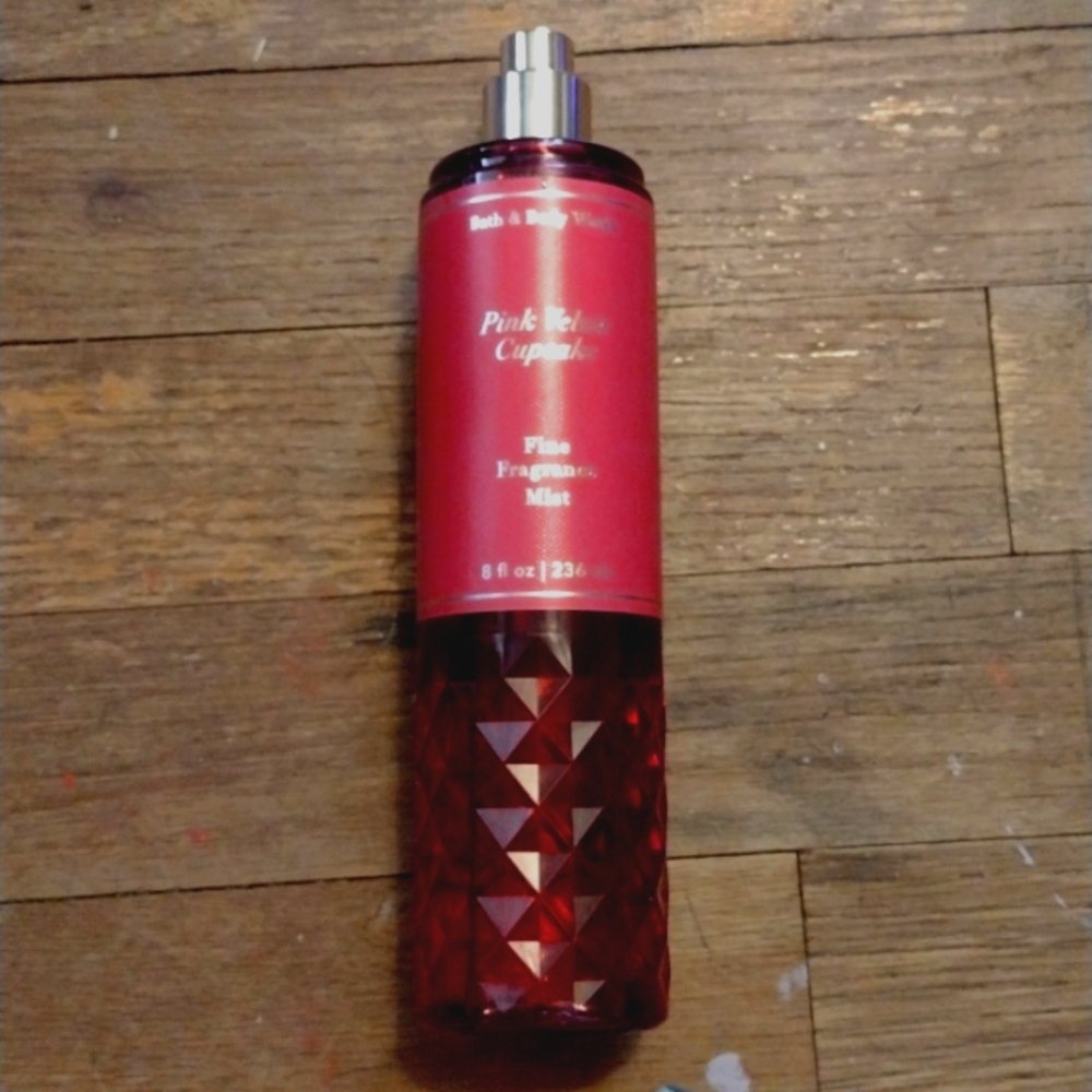 Bath and Body Works Pink Velvet Cupcake Mist